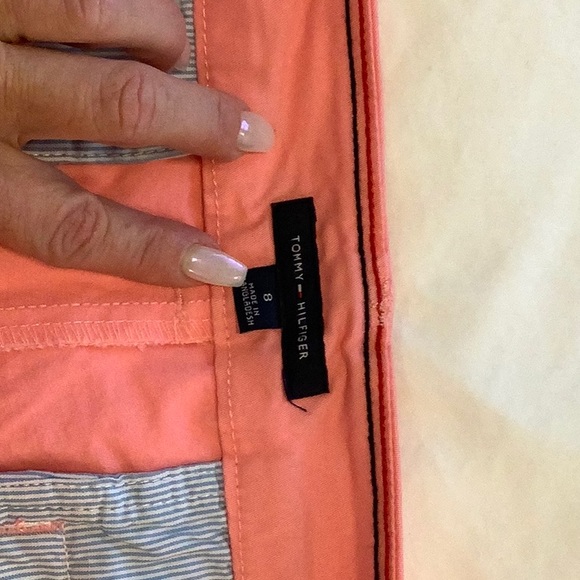 Shorts - Picture 3 of 4